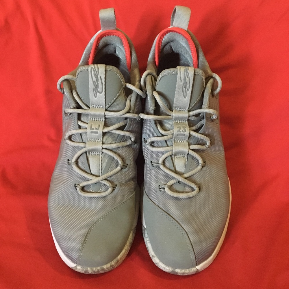 Men’s Nike Lebron 14 low ‘Olive Green’ (11)